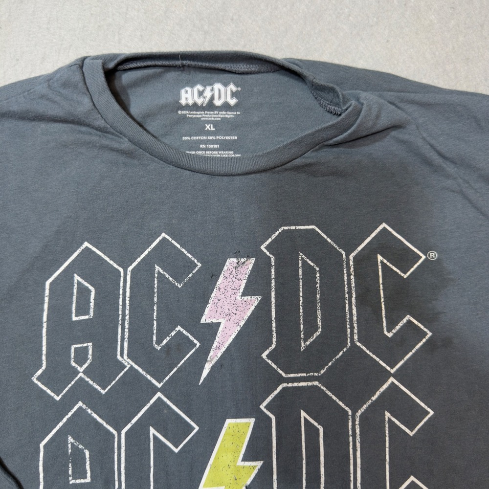AC/DC Graphic T-Shirt Mens XL Charcoal Gray Distressed Rock Band Lightning Bolt